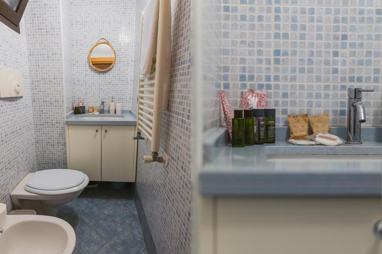 Вилла Casa Vacanze Il Mare Tra I Tetti - Relaxing Terrace & Sea View Монополи Экстерьер фото